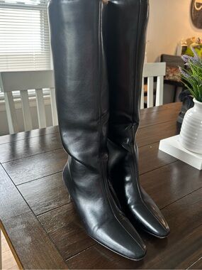 🍁Classic Black Knee-High faux Leather Boots🍁